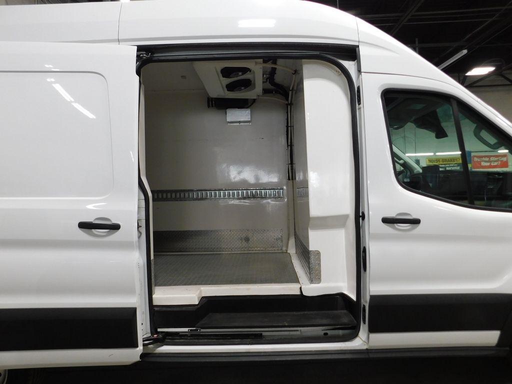 Ford Transit 250 Van High Roof w/Sliding Pass. 148-in. WB 2023