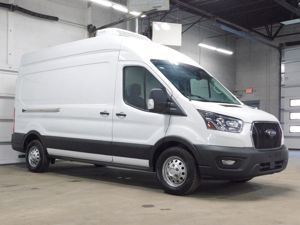 Ford Transit 250 Van High Roof w/Sliding Pass. 148-in. WB 2023