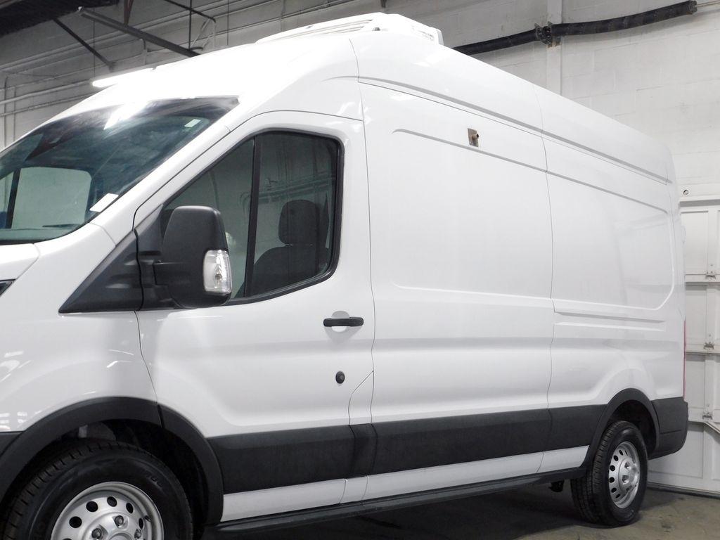 Ford Transit 250 Van High Roof w/Sliding Pass. 148-in. WB 2023