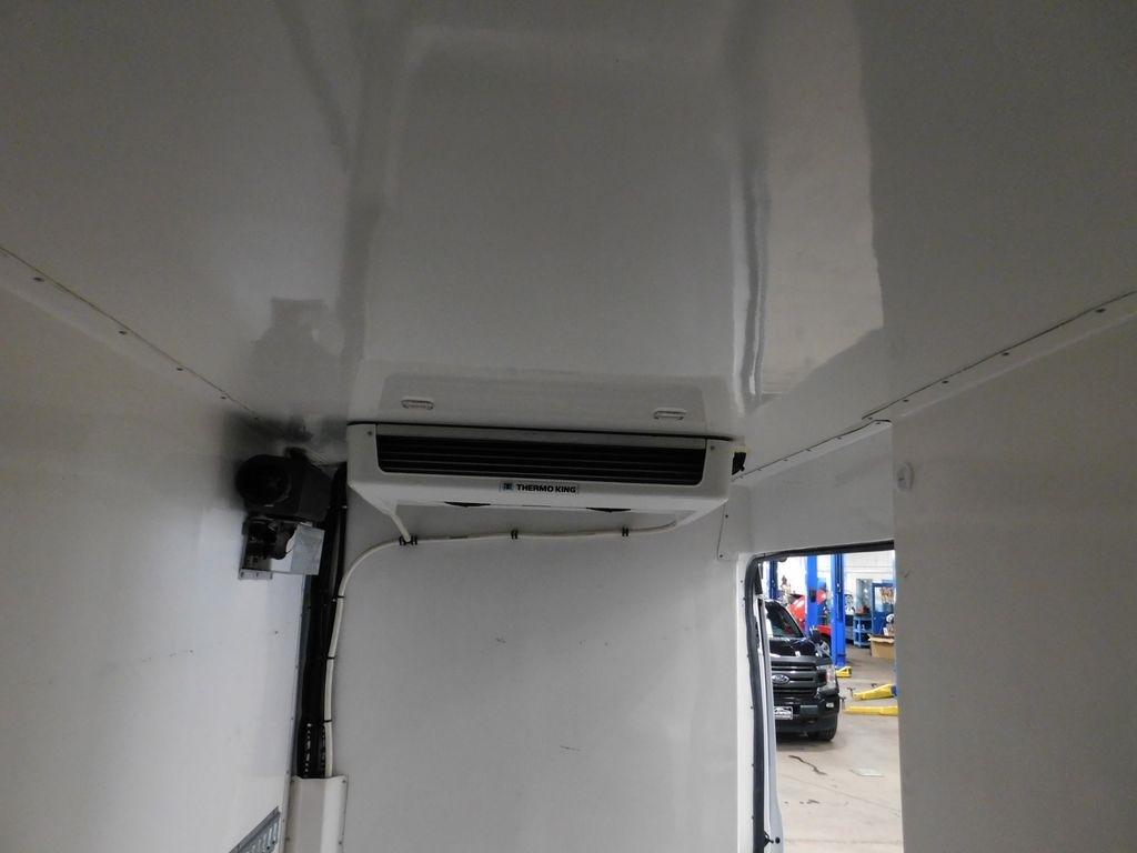 Ford Transit 250 Van High Roof w/Sliding Pass. 148-in. WB 2023