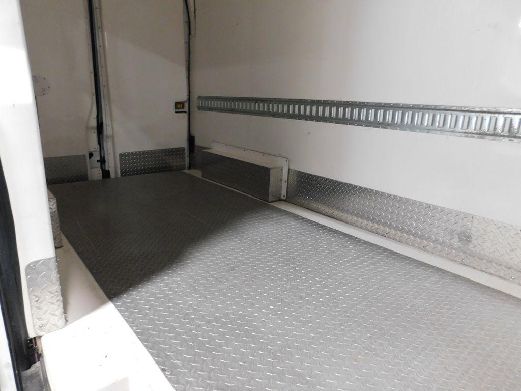 Ford Transit 250 Van High Roof w/Sliding Pass. 148-in. WB 2023