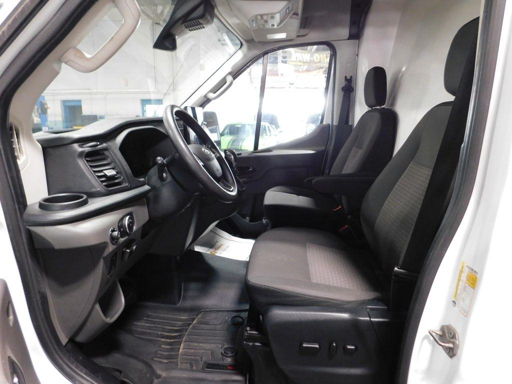 Ford Transit 250 Van High Roof w/Sliding Pass. 148-in. WB 2023