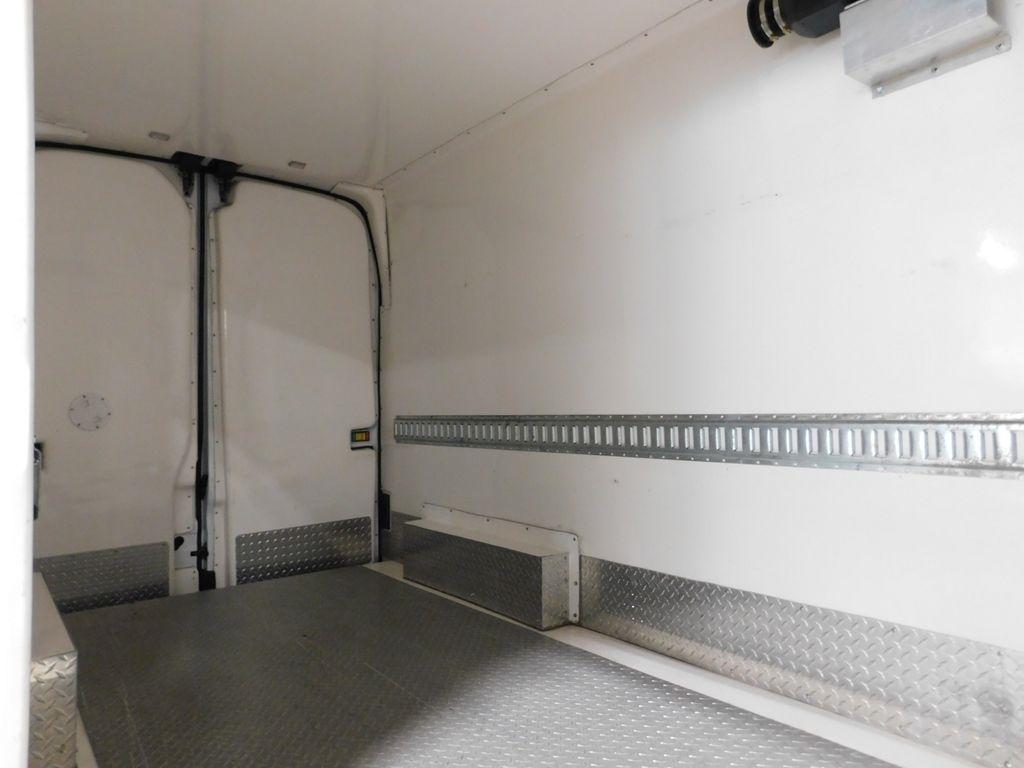 Ford Transit 250 Van High Roof w/Sliding Pass. 148-in. WB 2023