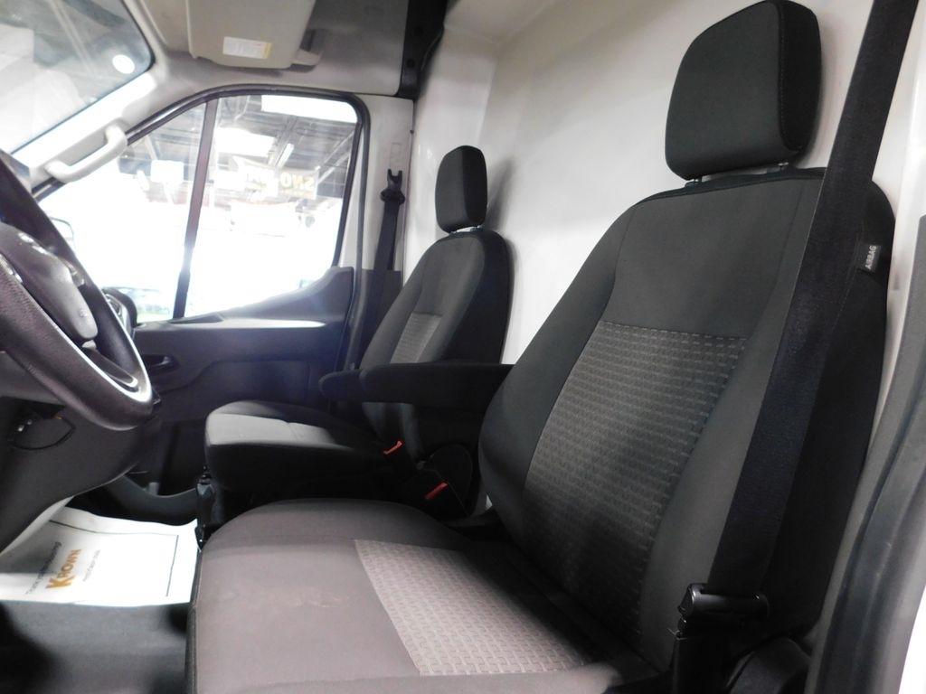 Ford Transit 250 Van High Roof w/Sliding Pass. 148-in. WB 2023