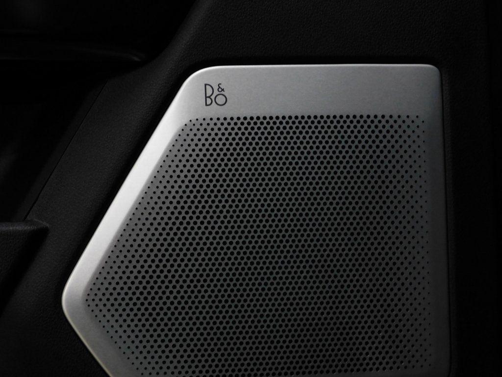 Ford F-250 SD Platinum Crew Cab 4WD 2025