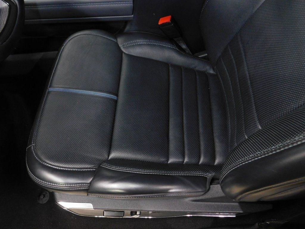 Ford F-250 SD Platinum Crew Cab 4WD 2025