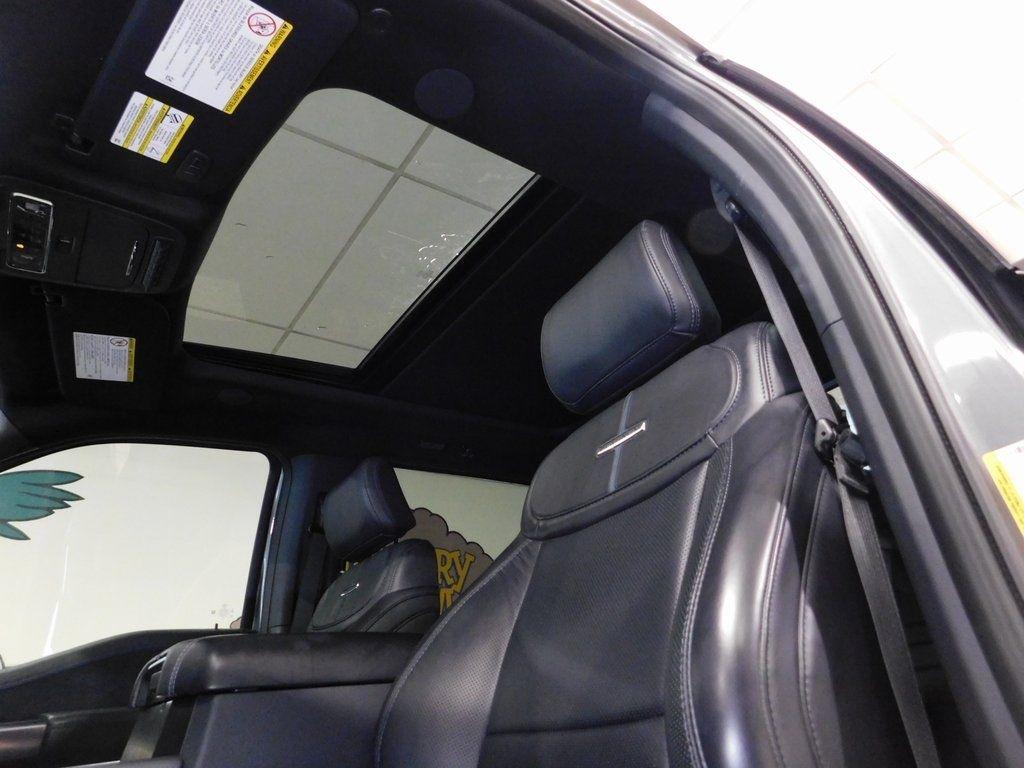 Ford F-250 SD Platinum Crew Cab 4WD 2025