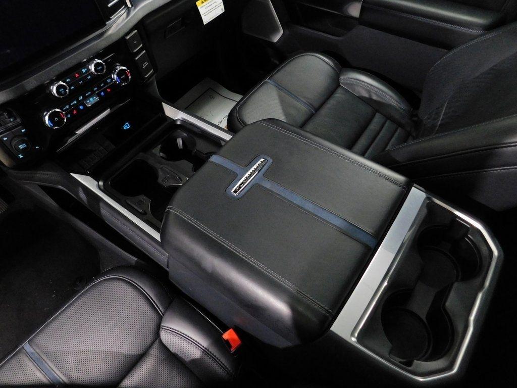 Ford F-250 SD Platinum Crew Cab 4WD 2025