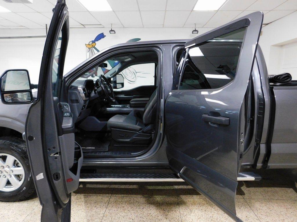 Ford F-150 XLT SuperCrew 5.5-ft. Bed 4WD 2023