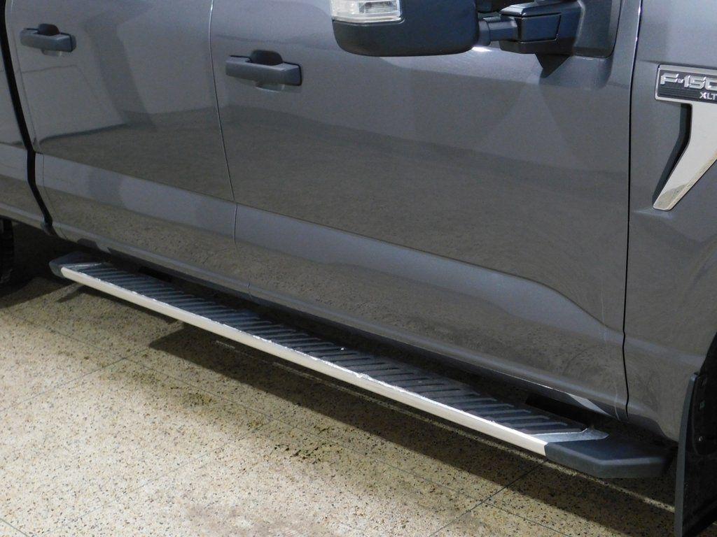 Ford F-150 XLT SuperCrew 5.5-ft. Bed 4WD 2023