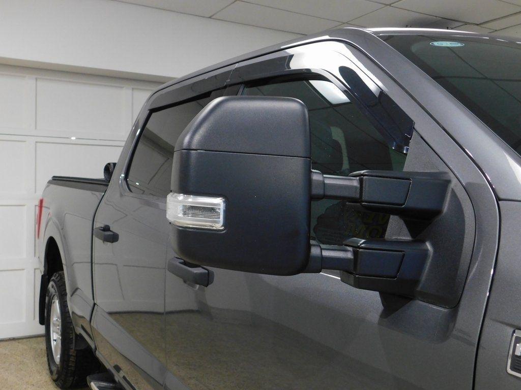 Ford F-150 XLT SuperCrew 5.5-ft. Bed 4WD 2023