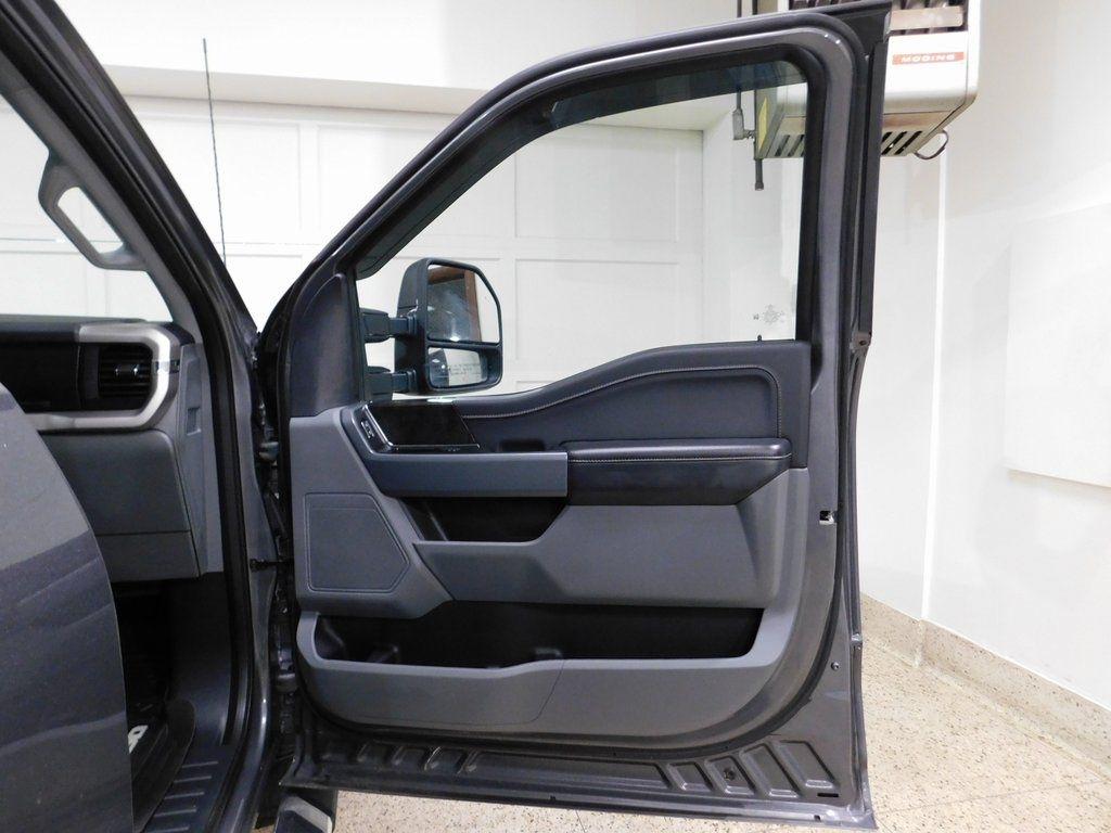 Ford F-150 XLT SuperCrew 5.5-ft. Bed 4WD 2023