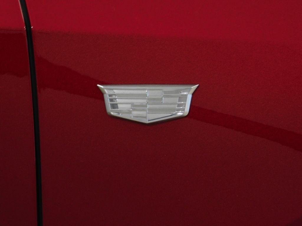 Cadillac XT4 Luxury AWD 2024