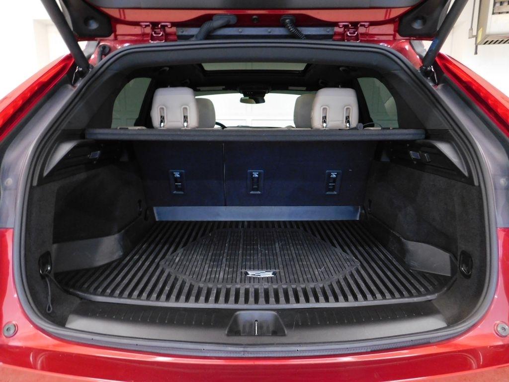 Cadillac XT4 Luxury AWD 2024