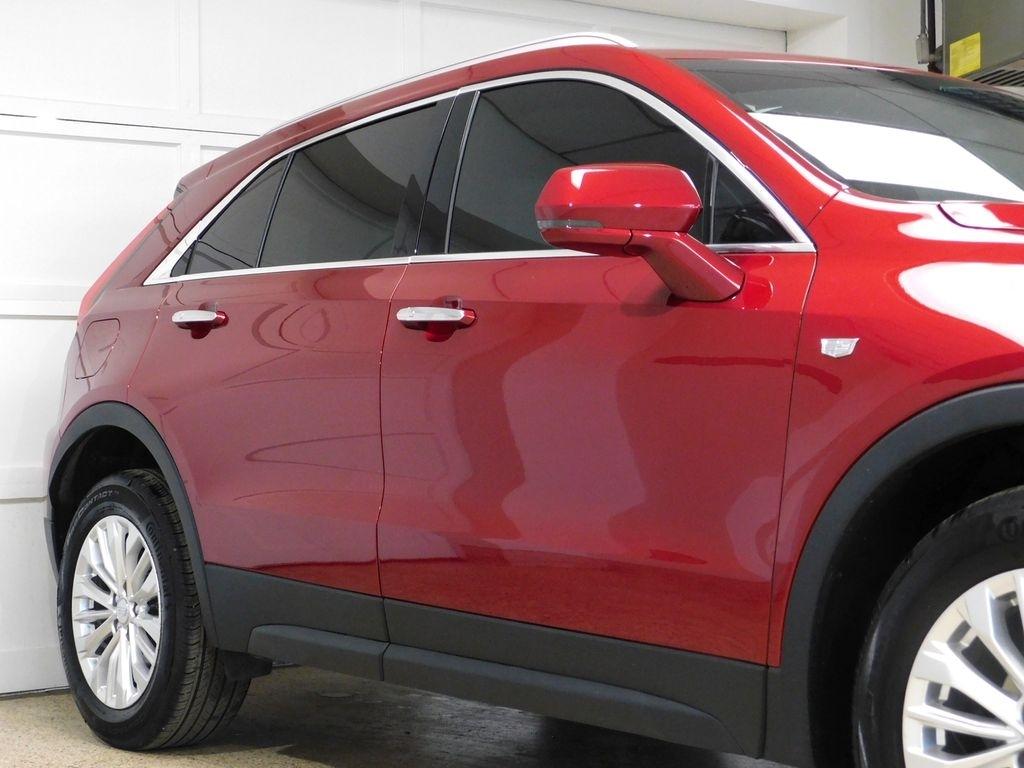 Cadillac XT4 Luxury AWD 2024