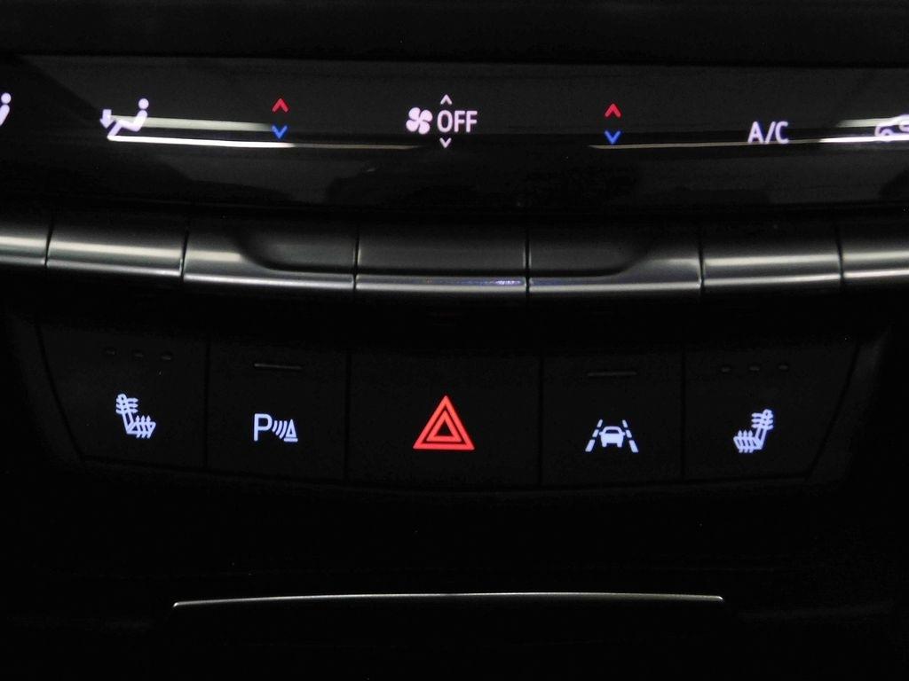 Cadillac XT4 Luxury AWD 2024