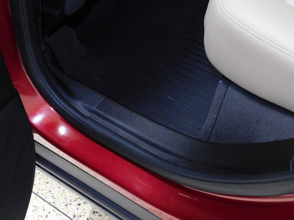 Cadillac XT4 Luxury AWD 2024