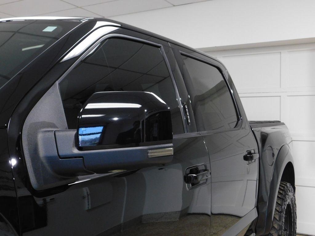 Ford F-150 Raptor SuperCrew 4WD 2018