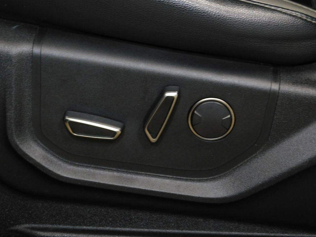 Ford F-150 Raptor SuperCrew 4WD 2018