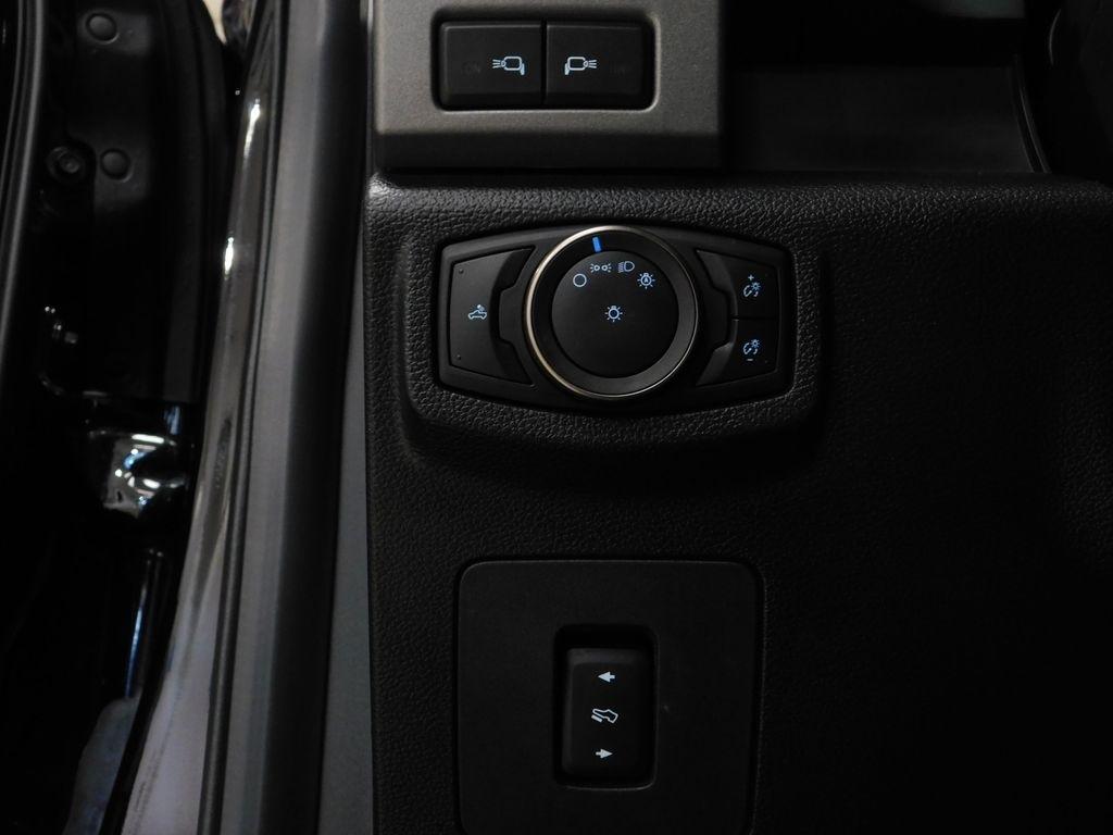 Ford F-150 Raptor SuperCrew 4WD 2018