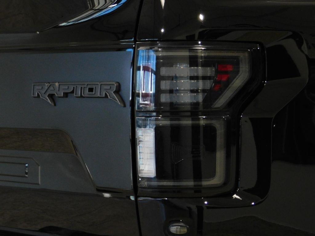 Ford F-150 Raptor SuperCrew 4WD 2018