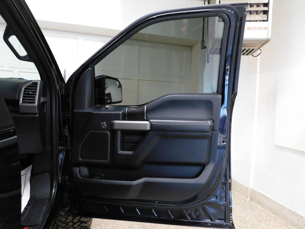 Ford F-150 Raptor SuperCrew 4WD 2018