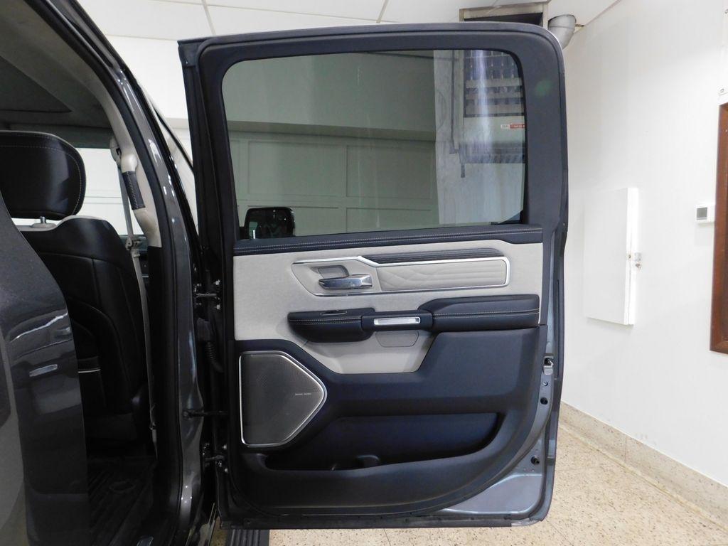 RAM 1500 Limited Crew Cab SWB 4WD 2022