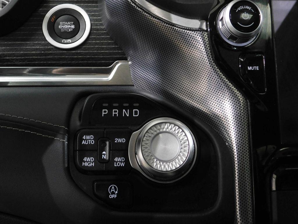 RAM 1500 Limited Crew Cab SWB 4WD 2022