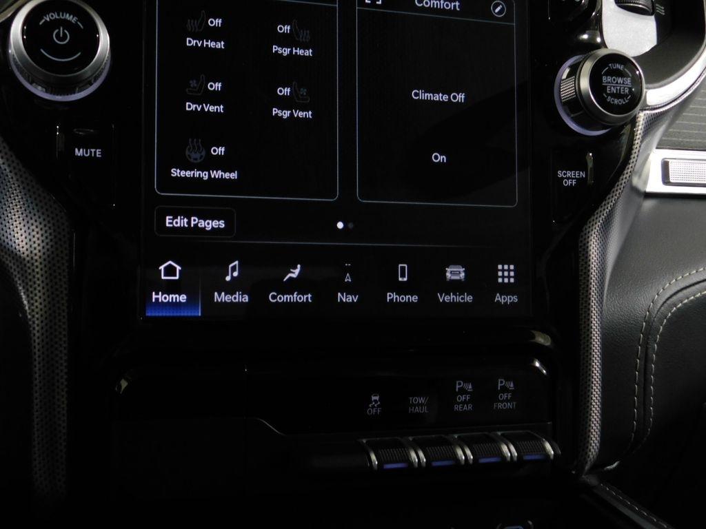 RAM 1500 Limited Crew Cab SWB 4WD 2022