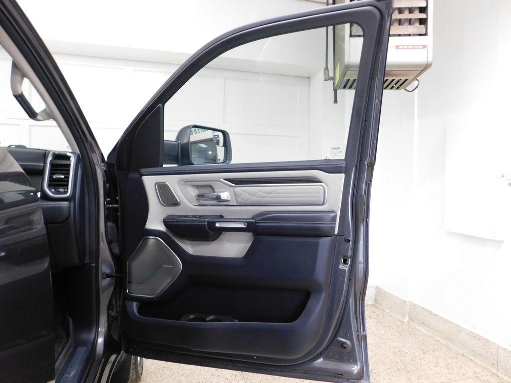 RAM 1500 Limited Crew Cab SWB 4WD 2022