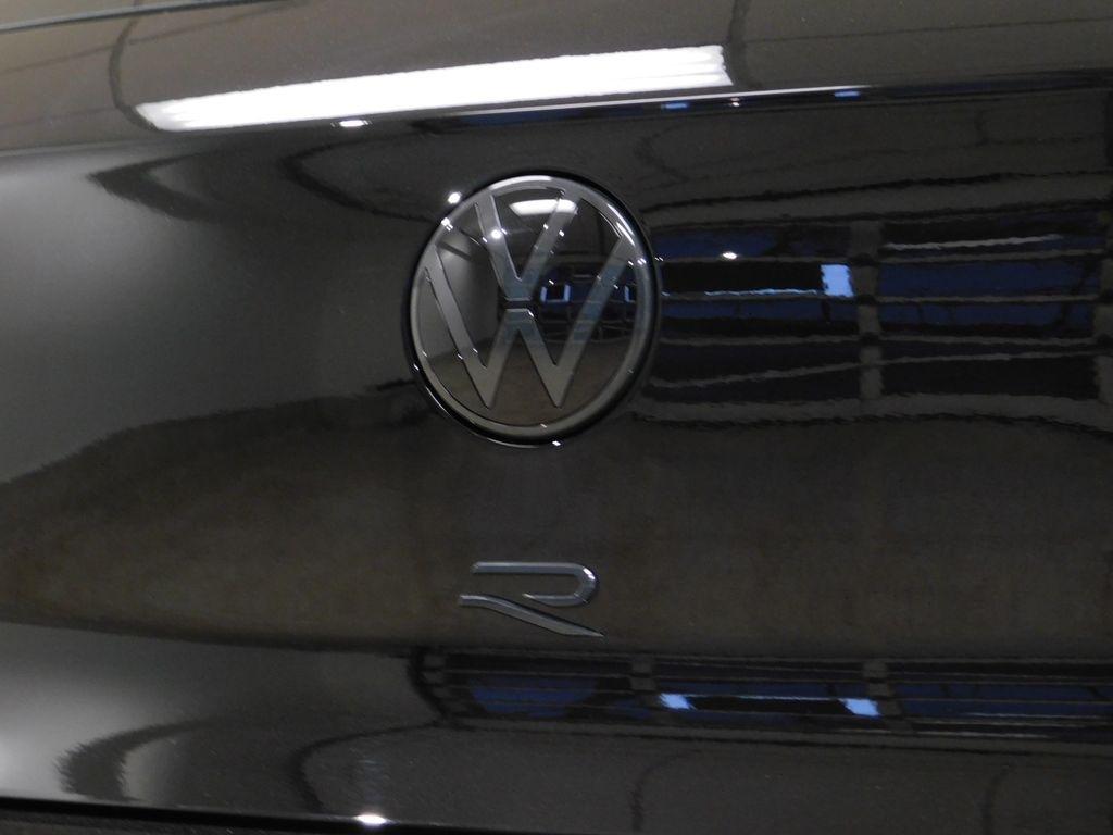 Volkswagen Golf R  2026