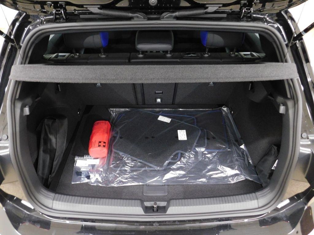 Volkswagen Golf R  2026