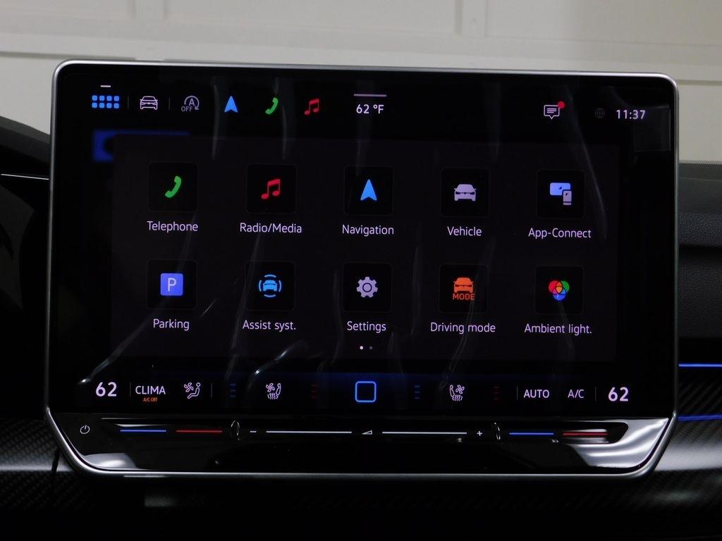 Volkswagen Golf R  2026