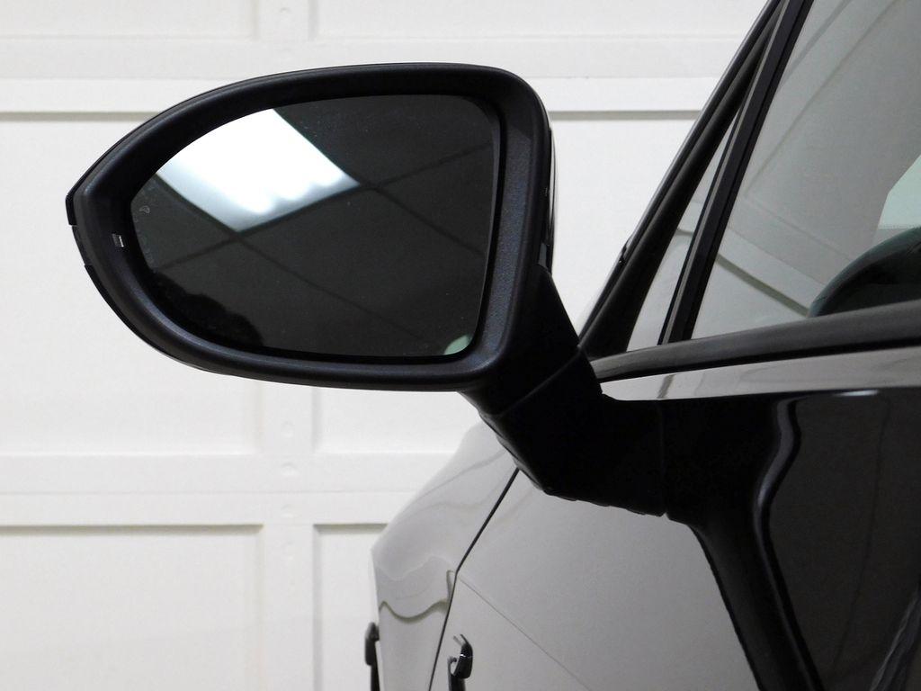 Volkswagen Golf R  2026