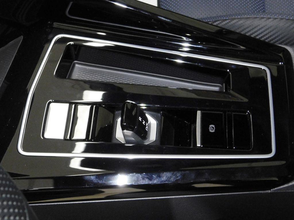 Volkswagen Golf R  2026