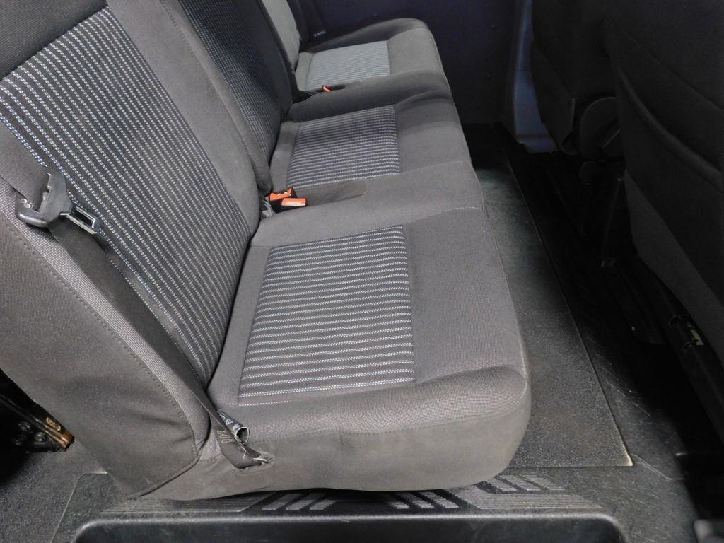 Ford Transit 150 Wagon Med. Roof XLT w/Sliding Pass. 130-in. WB 2018