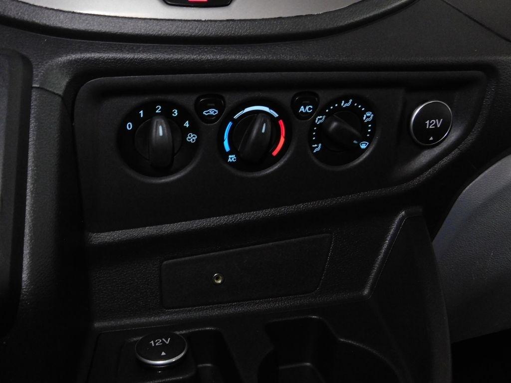 Ford Transit 150 Wagon Med. Roof XLT w/Sliding Pass. 130-in. WB 2018