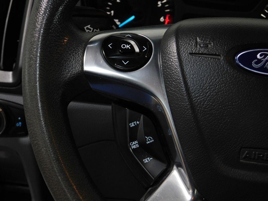 Ford Transit 150 Wagon Med. Roof XLT w/Sliding Pass. 130-in. WB 2018