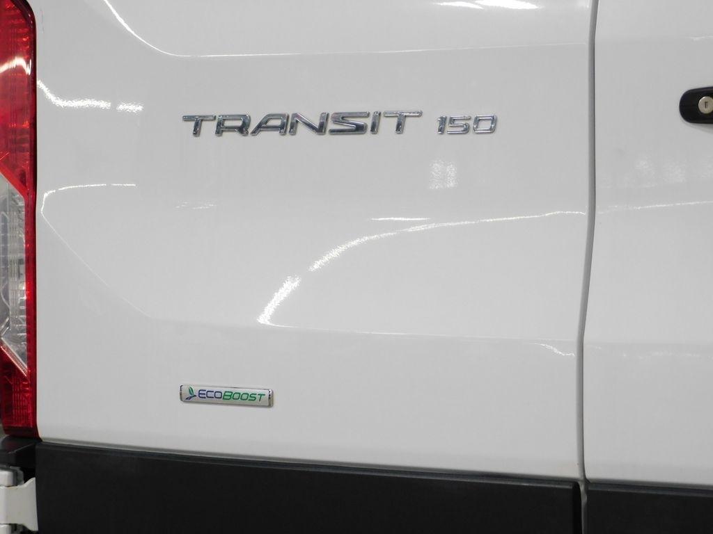 Ford Transit 150 Wagon Med. Roof XLT w/Sliding Pass. 130-in. WB 2018