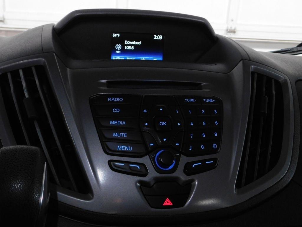 Ford Transit 150 Wagon Med. Roof XLT w/Sliding Pass. 130-in. WB 2018