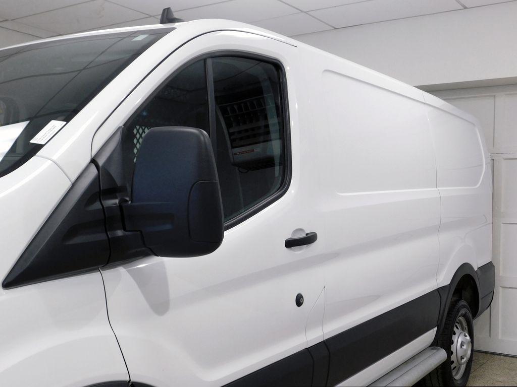 Ford Transit 250 Van High Roof w/Sliding Pass. 148-in. WB 2024