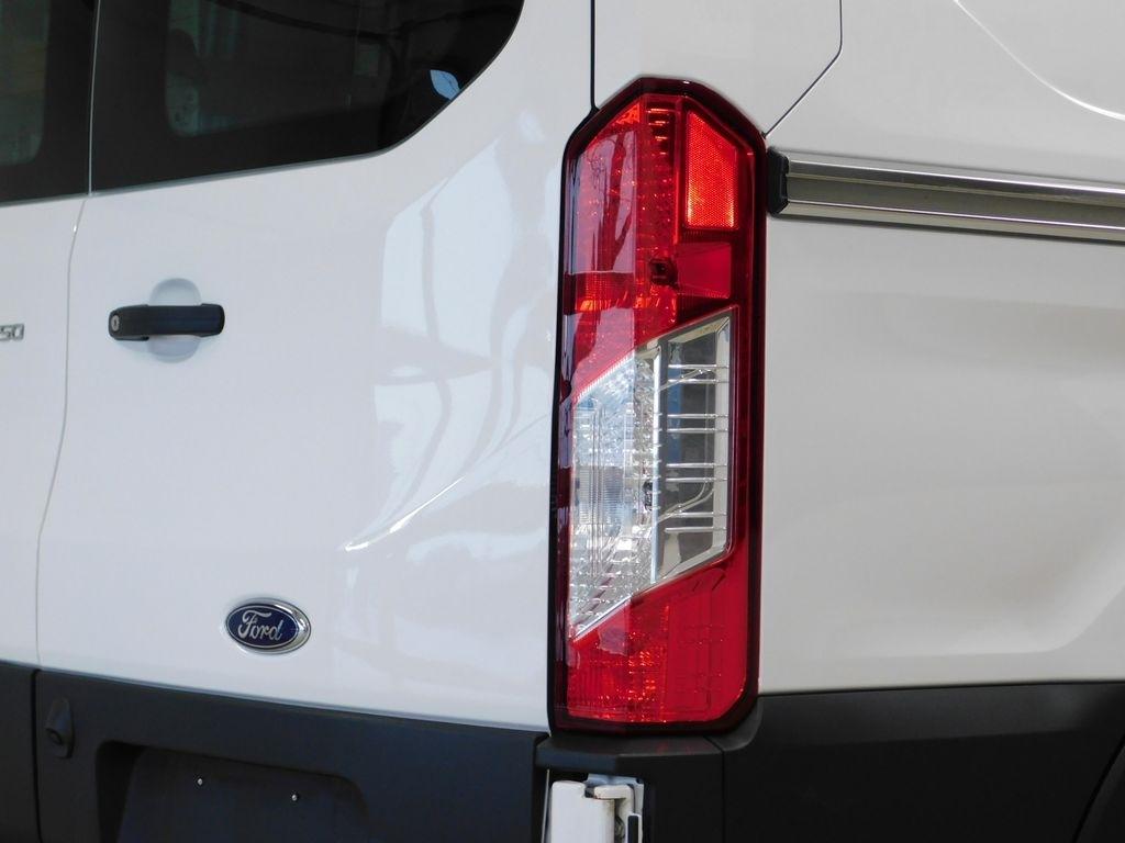 Ford Transit 250 Van High Roof w/Sliding Pass. 148-in. WB 2024