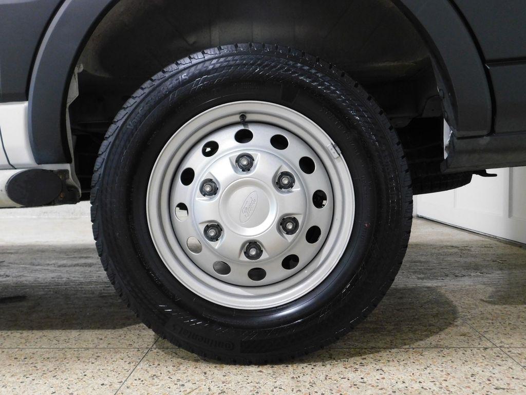 Ford Transit 250 Van High Roof w/Sliding Pass. 148-in. WB 2024