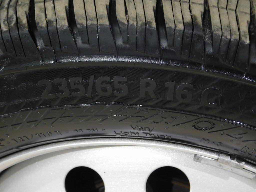 Ford Transit 250 Van High Roof w/Sliding Pass. 148-in. WB 2024