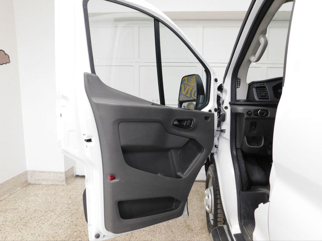 Ford Transit 250 Van High Roof w/Sliding Pass. 148-in. WB 2024