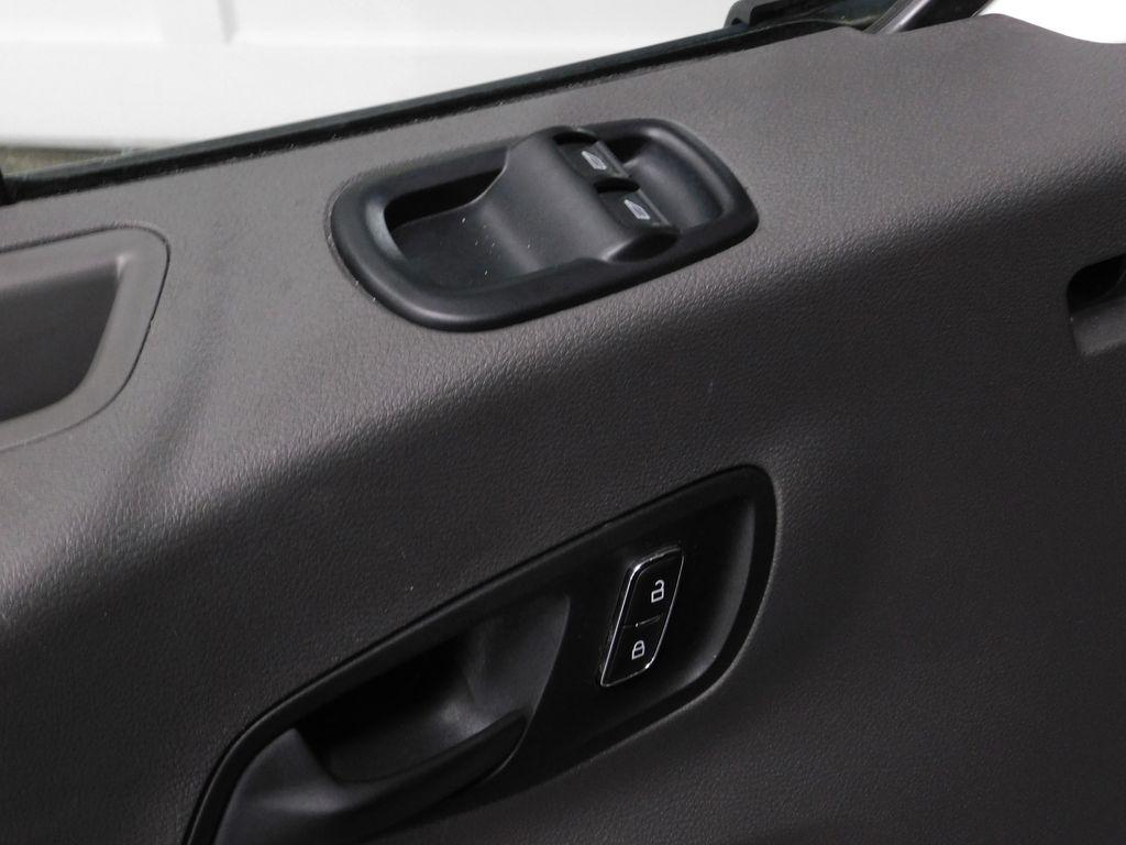 Ford Transit 250 Van High Roof w/Sliding Pass. 148-in. WB 2024