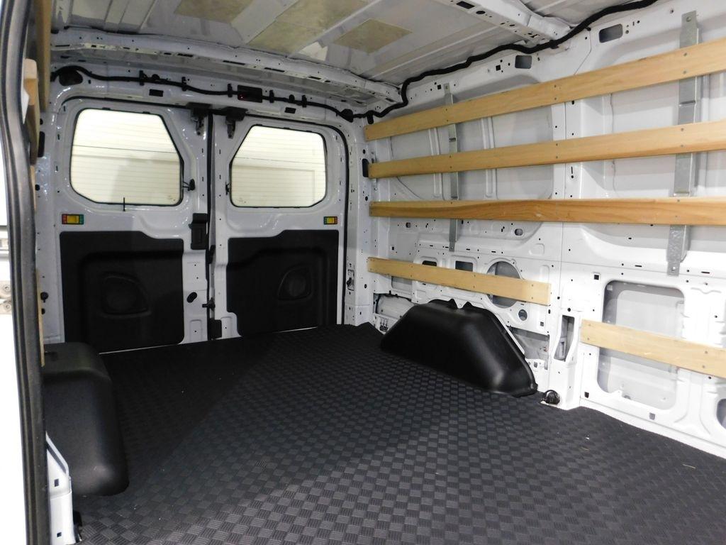 Ford Transit 250 Van High Roof w/Sliding Pass. 148-in. WB 2024