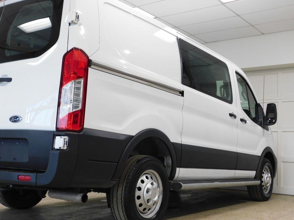 Ford Transit 250 Van High Roof w/Sliding Pass. 148-in. WB 2024