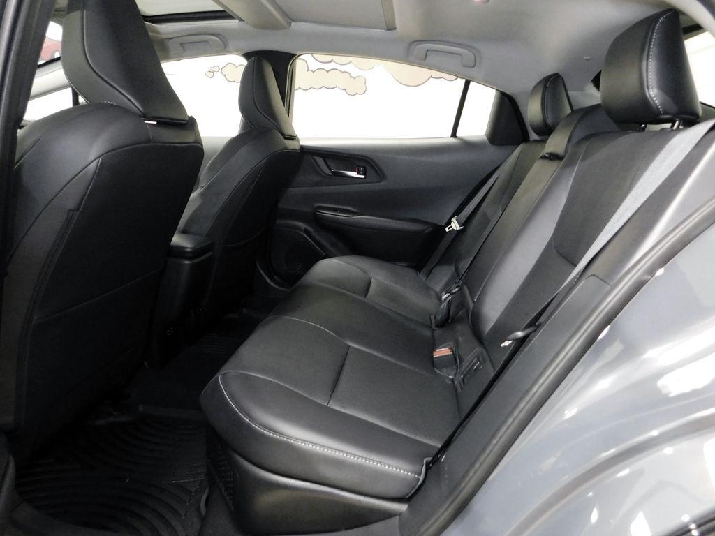 Toyota Prius XLE AWD 2024