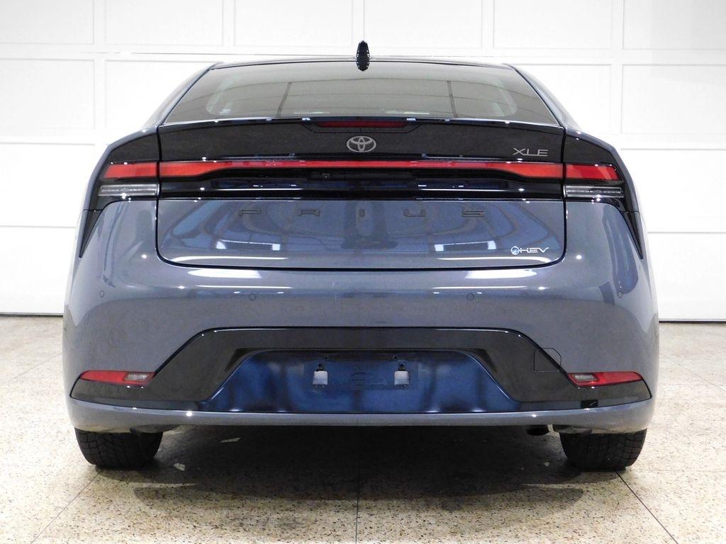 Toyota Prius XLE AWD 2024